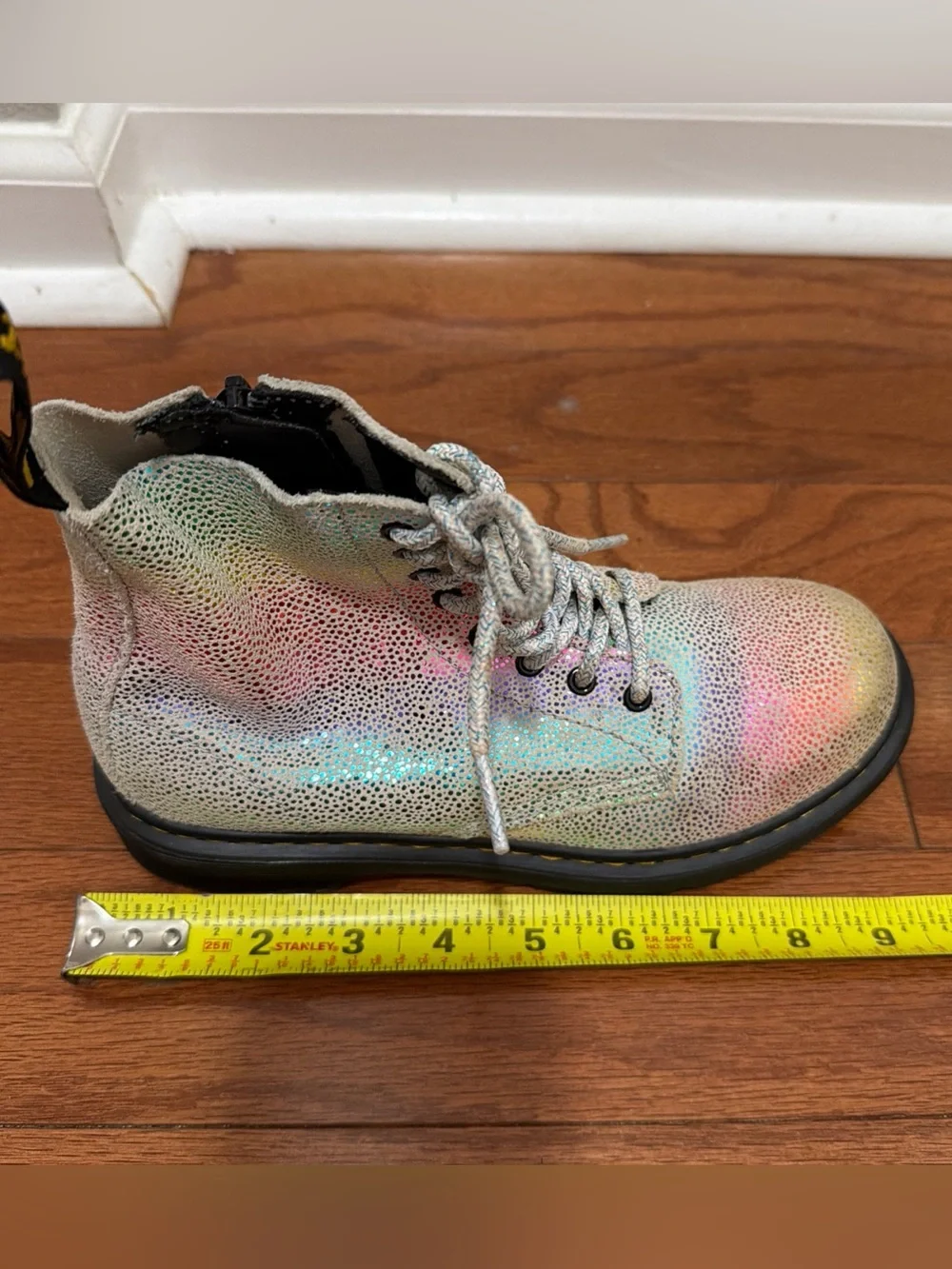 Dr. Martens 1460 Pascal T Girls  Rainbow Glitter Boots Size US 3